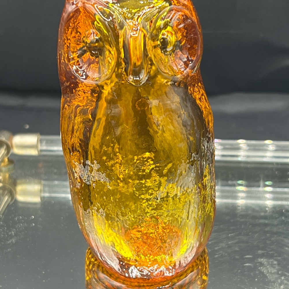 Vintage Pilgrim Art Glass Amber Owl Paperweight Figurine